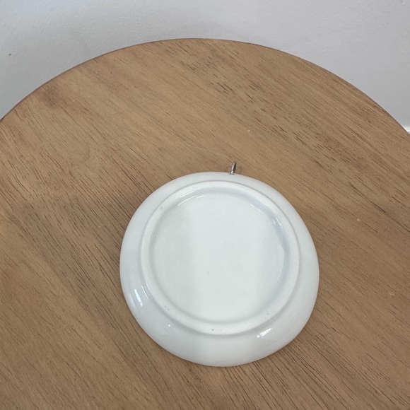 Mr & Mrs White Ring Dish with Silver Heart Charm - Picture 6 of 6